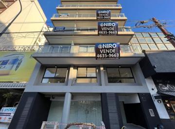 AV RIVADAVIA 9954/56 - Edificio en Villa Luro 1 ambiente